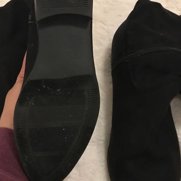 Boots - Picture 3 of 3